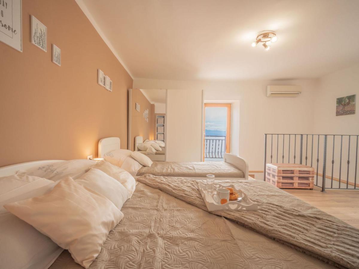 Apartment Ema By Interhome Laurana Esterno foto